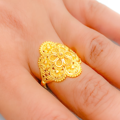 Dressy Large Flower 22k Gold Ring