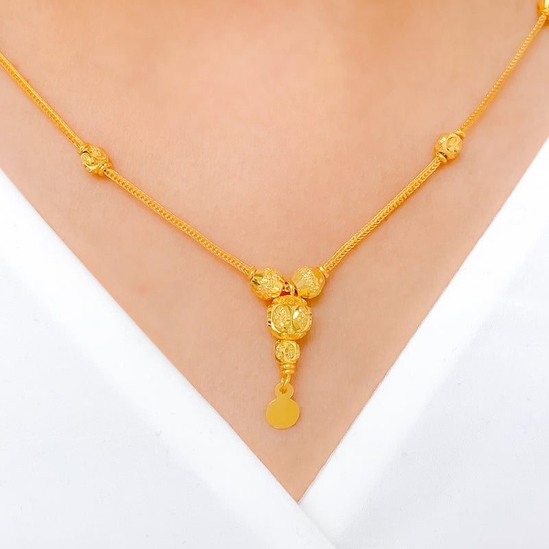 Classy Glistening Gold Necklace