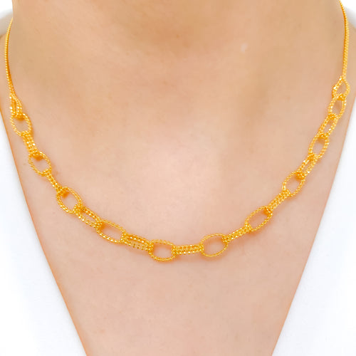 Modern Interlinked Necklace Set