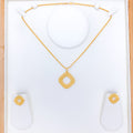 Graceful Leaf 22k Gold Pendant Set