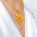 Magnificent Netted Flower 22k Gold Pendant Set