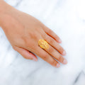 Exclusive Grand 22k Gold Ring