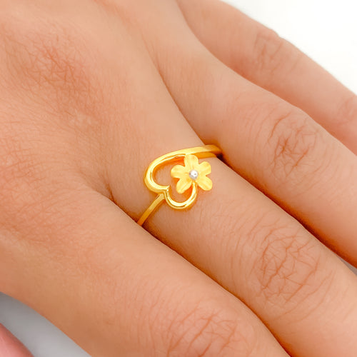 Exquisite Flower 22k Gold Ring