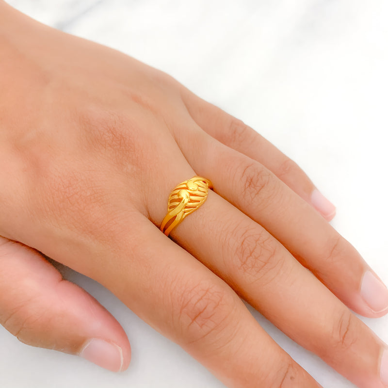 Special Modern 22k Gold Ring
