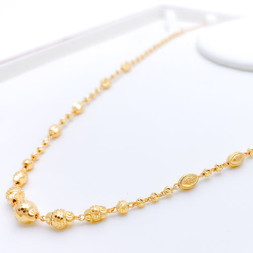 Trendy Subtle 22k Gold Chain