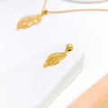 Dainty Filigree Pendant 22k Gold Set