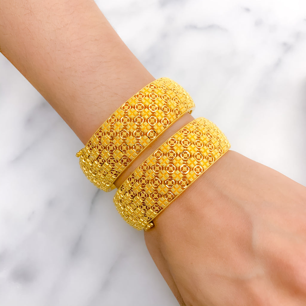 Large Basket Screw Bangles – Andaaz Jewelers