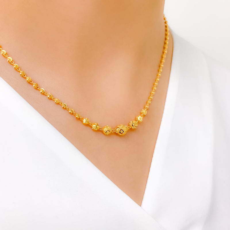 Charming Symmetrical 22k Gold Necklace Set