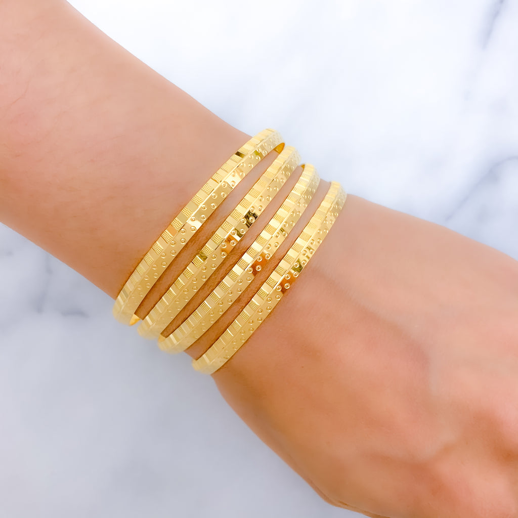 Dotted Yellow Gold Machine Bangles – Andaaz Jewelers