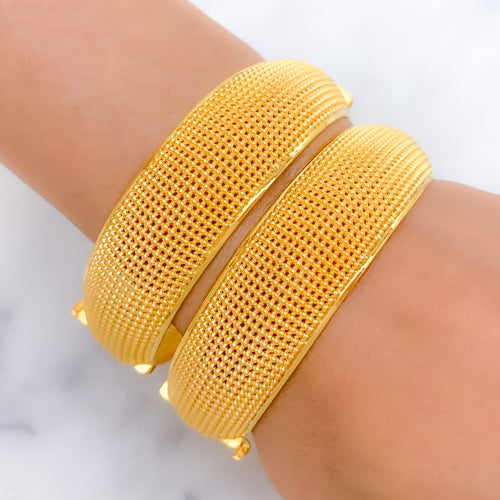 Sparkling Modern 22k Gold Bangle Pair