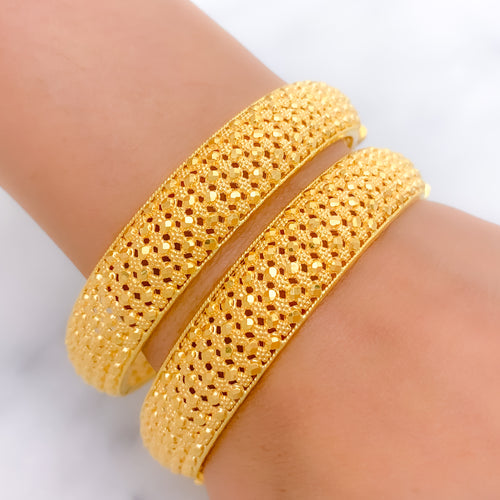 Classy Openable 22k Gold Bangle Pair