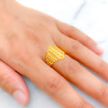 Classic Graduated 22k Gold Ring