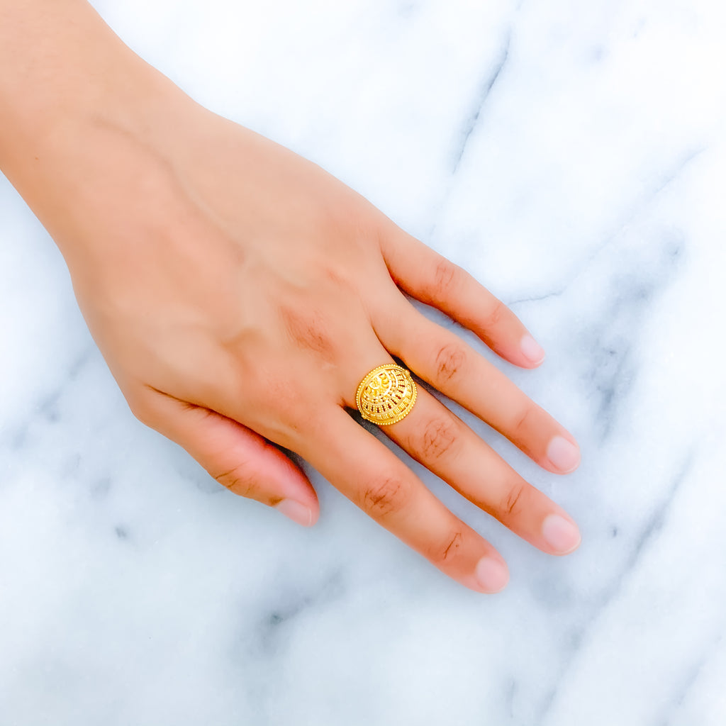 Unique Graduated Tier Ring – Andaaz Jewelers