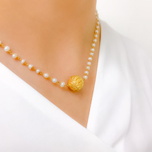 Classy Shimmering Pearl Mala - 16"