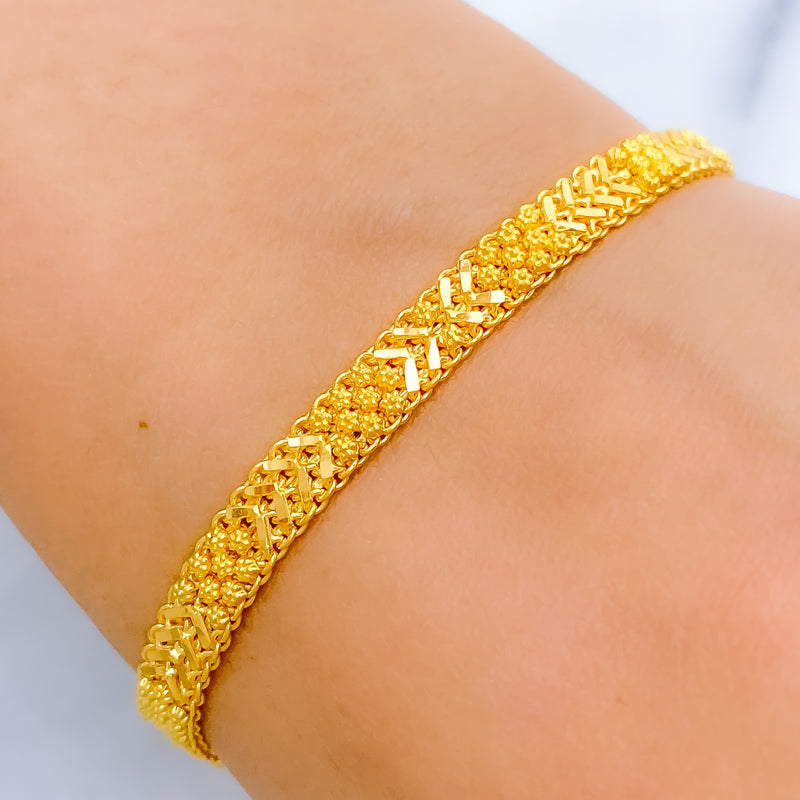 Chic Floral 22k Gold Bracelet