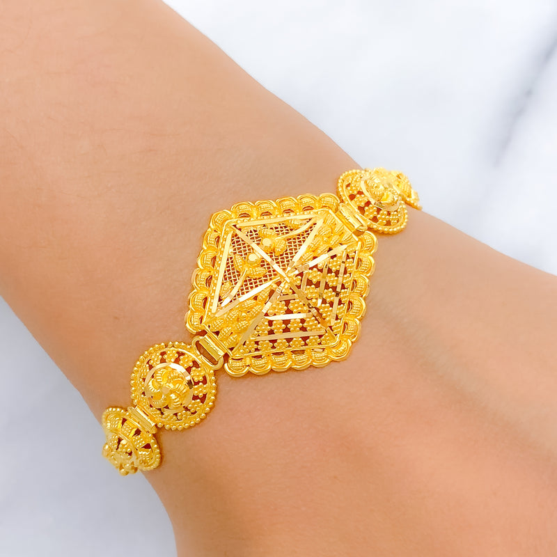 Impressive Netted 22k Gold Bracelet