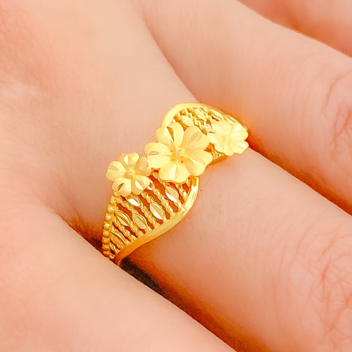 Decorative Floral Ring