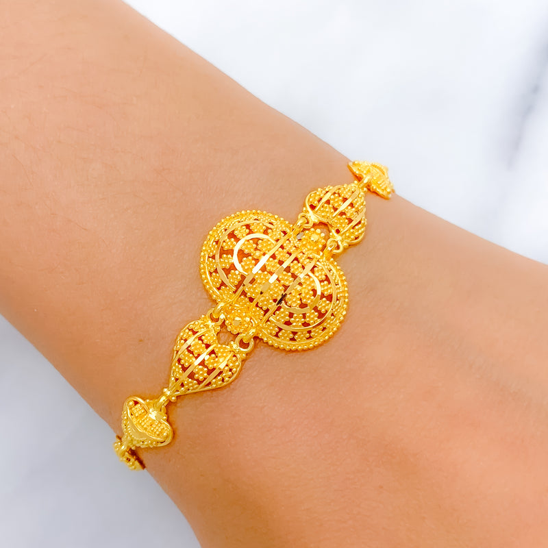 Trendy Heart Link 22k Gold Bracelet