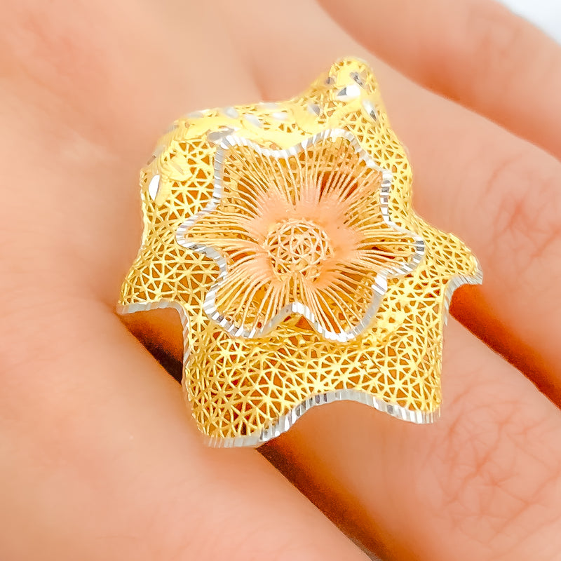Glamorous Blooming 22k Gold Flower Ring