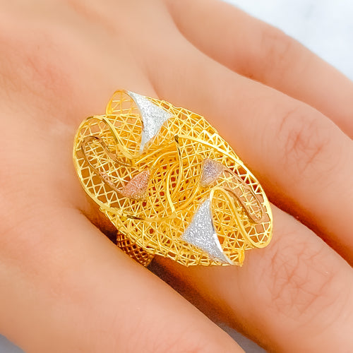 Modern Elongated 22k Gold Net Ring