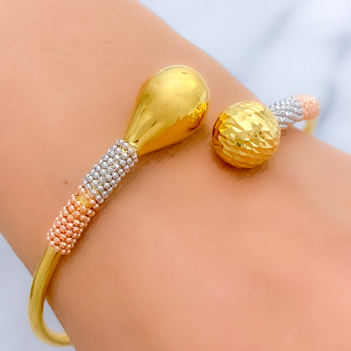 Sleek Reflective Curved 22k Gold Bangle Bracelet