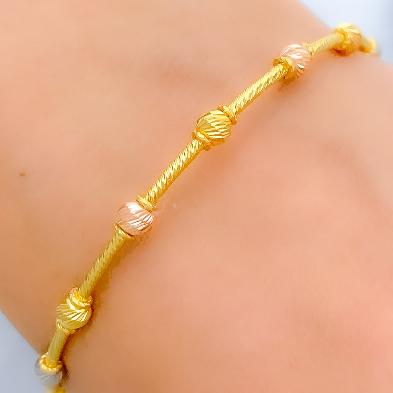 Dainty Two-Tone Wire Bracelet