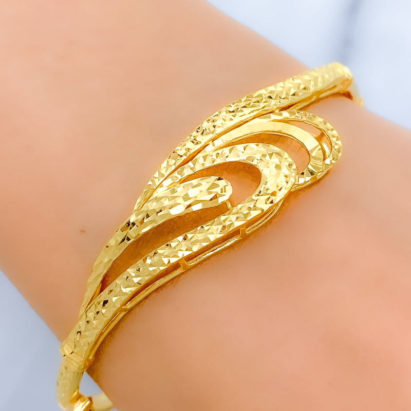 Reflective Wave 22k Gold Bangle Bracelet