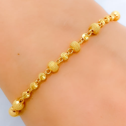 Sleek Dainty 22k Gold Bracelet