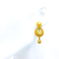 22k-gold-glistening-striped-hanging-earrings