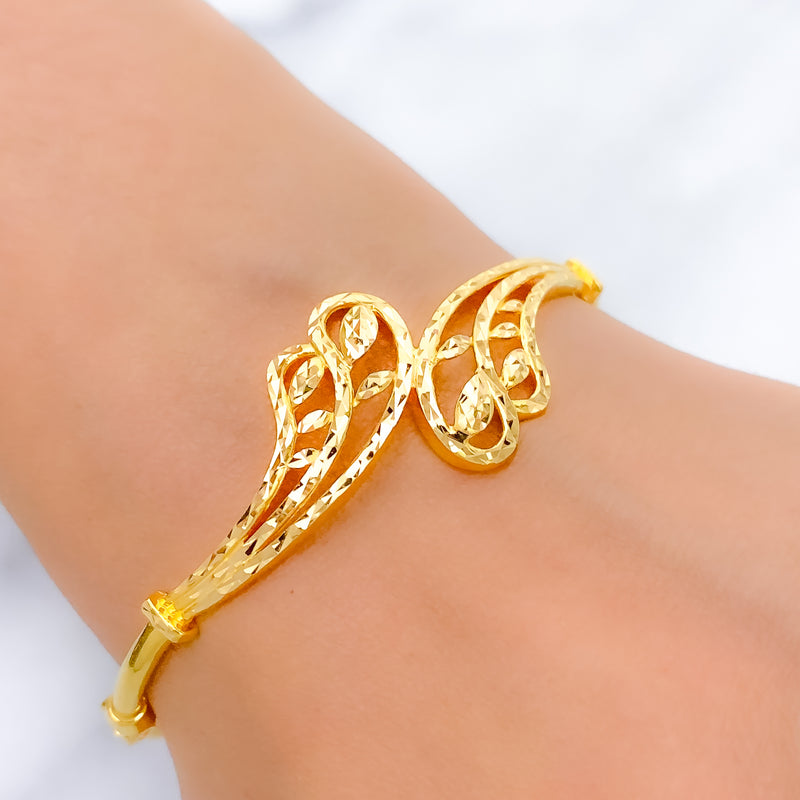 Dainty Leaf Bangle 22k Gold Bracelet