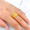 Glossy Oval Accented 22k Gold Ring