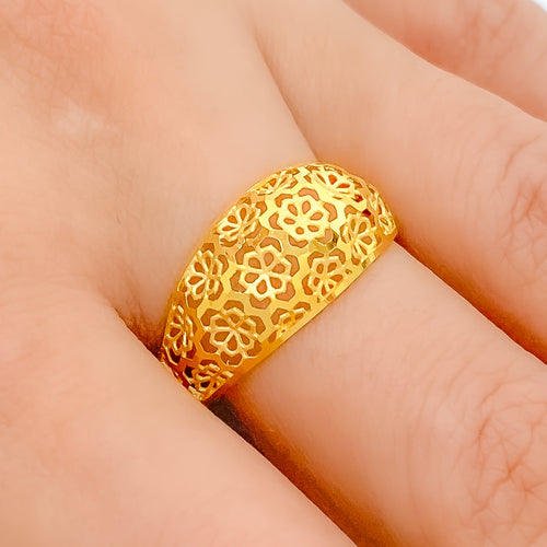 Lightweight Floral Cutout Ring