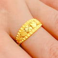 Graduated Heart 22k Gold Ring