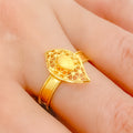 Posh Mesh Leaf 22k Gold Ring