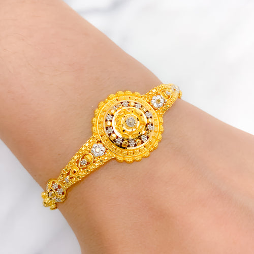 Traditional Two-Tone Bracelet