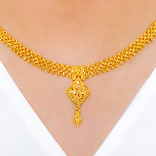 Stylish Interlinked 22k Gold Necklace Set