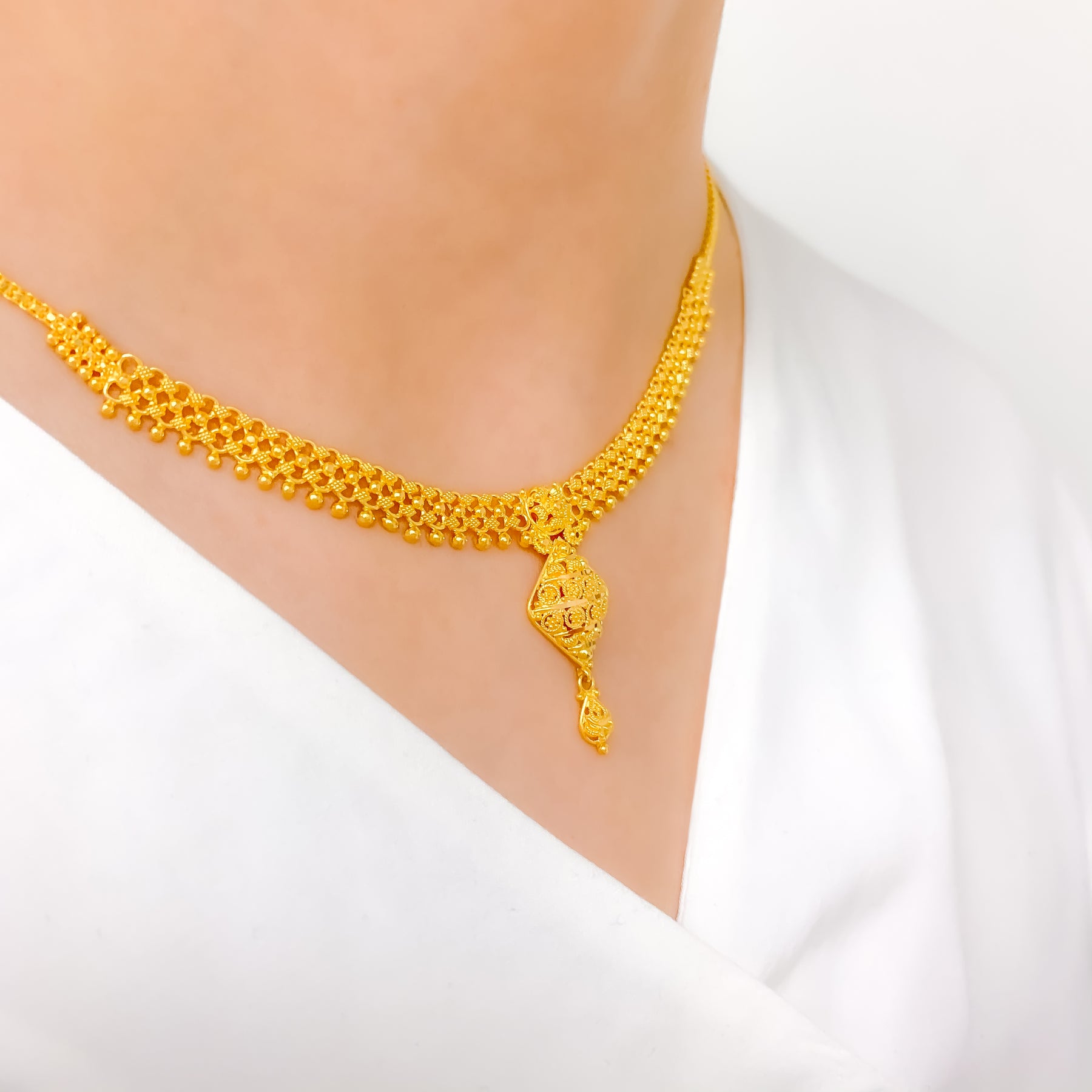 14K Yellow Gold Interlocking Hearts Necklace