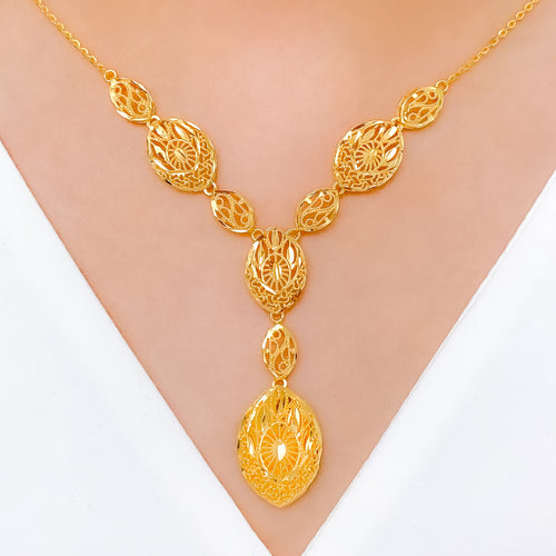 Fashionable Marquise Shaped 22k Gold Necklace Set