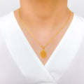 IN-STORE PROMO - 22k Gold Wire Pendant With Chain 4