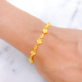 Glossy Three Petals 22k Gold Bracelet