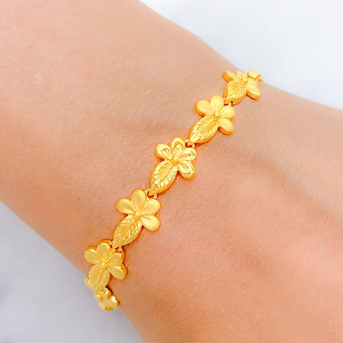 Charming Floral Link 22k Gold Bracelet