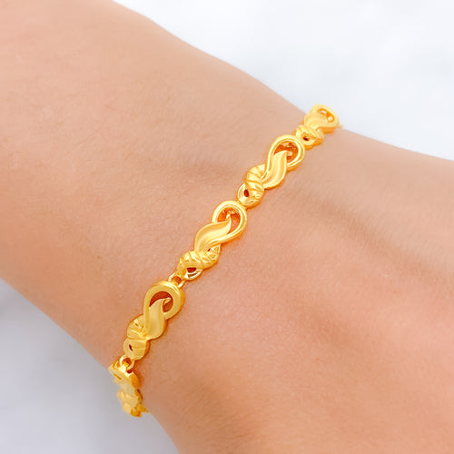 Chic Flame Link Bracelet