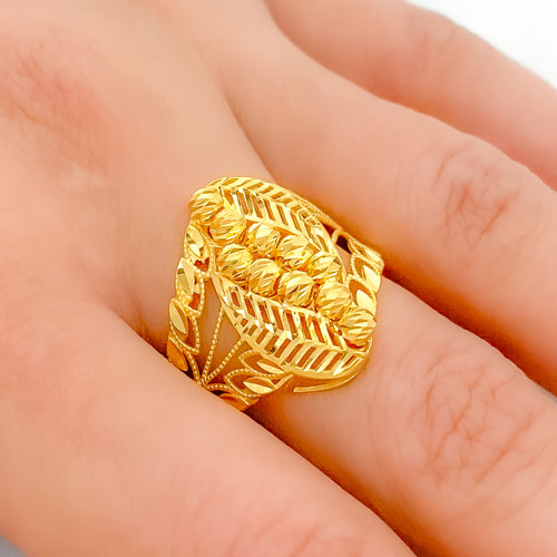 Unique Lightweight 22k Gold Paisley Ring