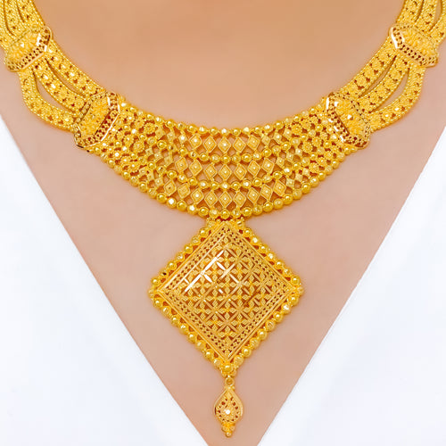 Noble Ornate Beaded Gold 22k Gold Set