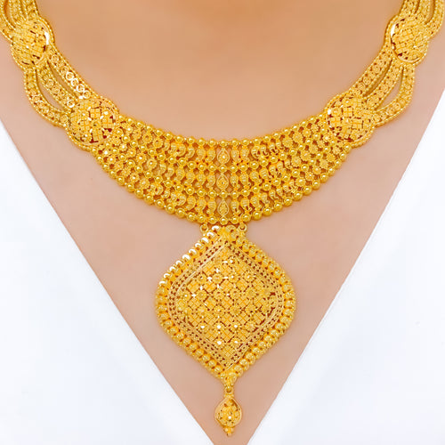 Stately Paisley Necklace 22k Gold Set