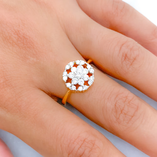 Traditional Style Round Diamond Ring