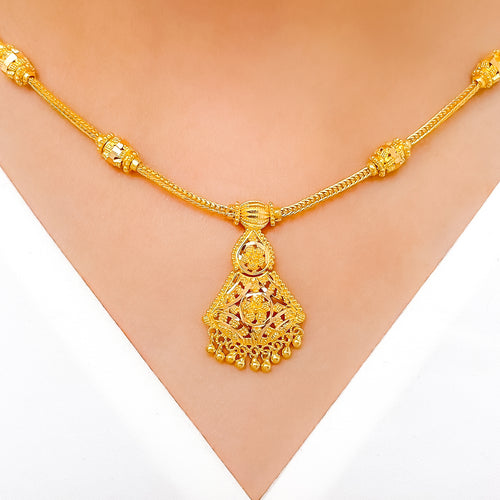 Ritzy Lightweight 22k Gold Necklace Set