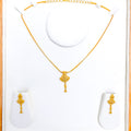 Attractive Lightweight 22k Gold Necklace Set