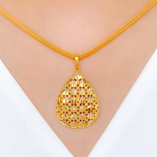 Contemporary Pear Drop 22k Gold Pendant Set