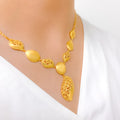 Chic Smooth Finish Leaf 22k Gold Necklace Set